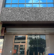 出租 英德市中心1850方商铺招租